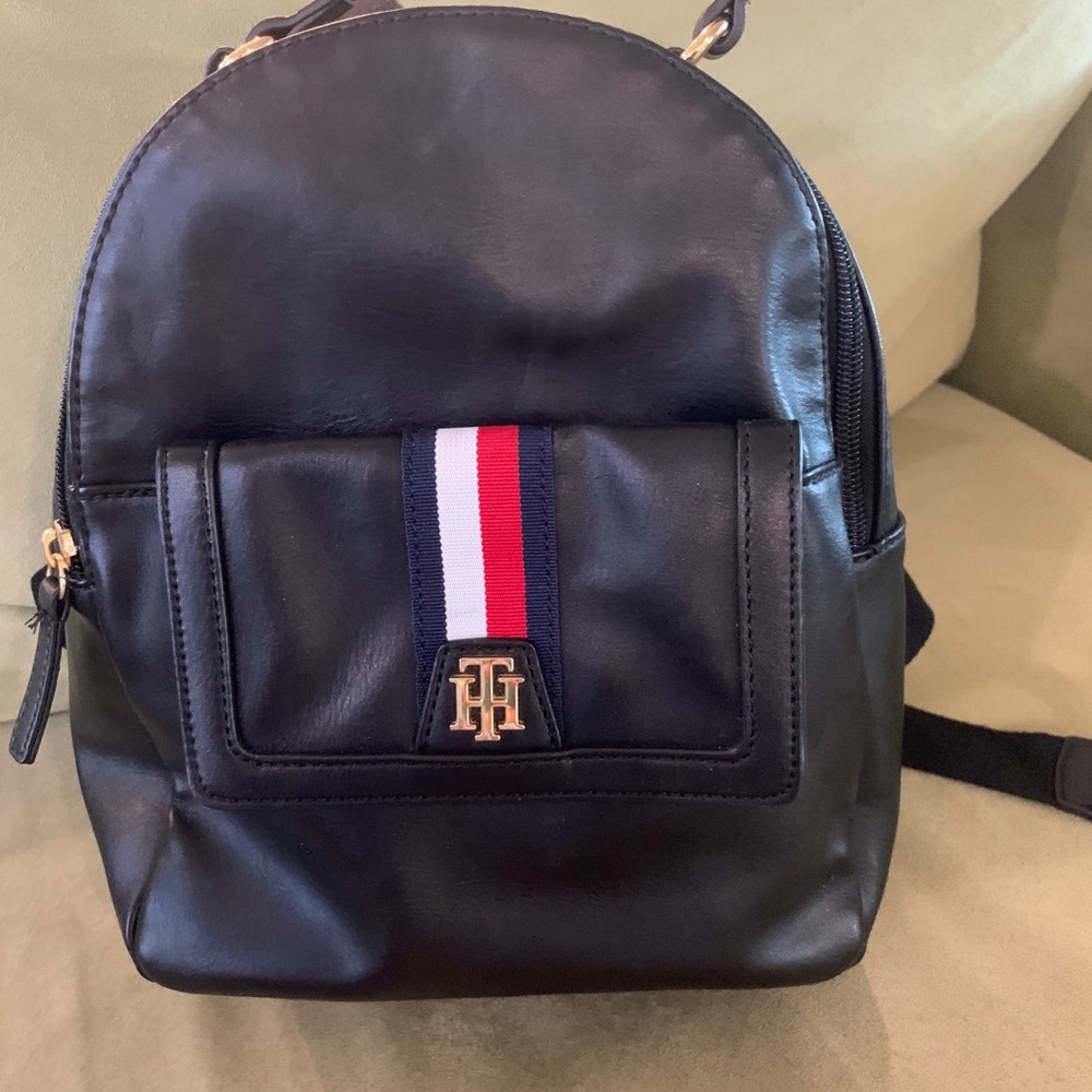 Tommy Hilfiger backpack/purse